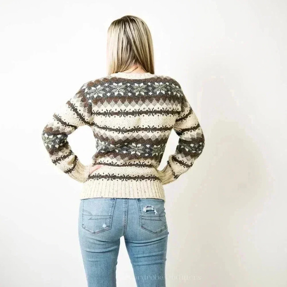 Vintage 90’s Chunky Knit Reference Point Sweater - S - Picture 2 of 8